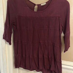Eyeshadow Red Tiered 3/4 Sleeve Blouse